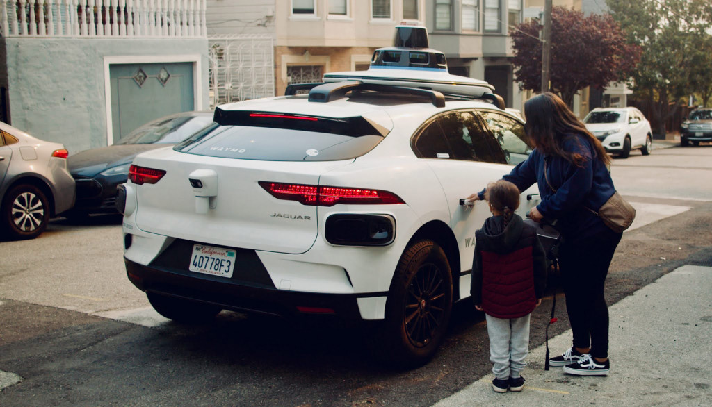 Waymo’s Self-Driving Jaguar I-Pace Vehicles are now Testing on Public Roads