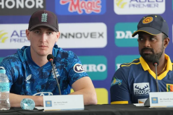 Ground staff preparing the wicket amidst the Colombo Pitch Conditions debate.